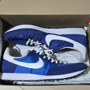 Men's Blue and White Nike Sneakers